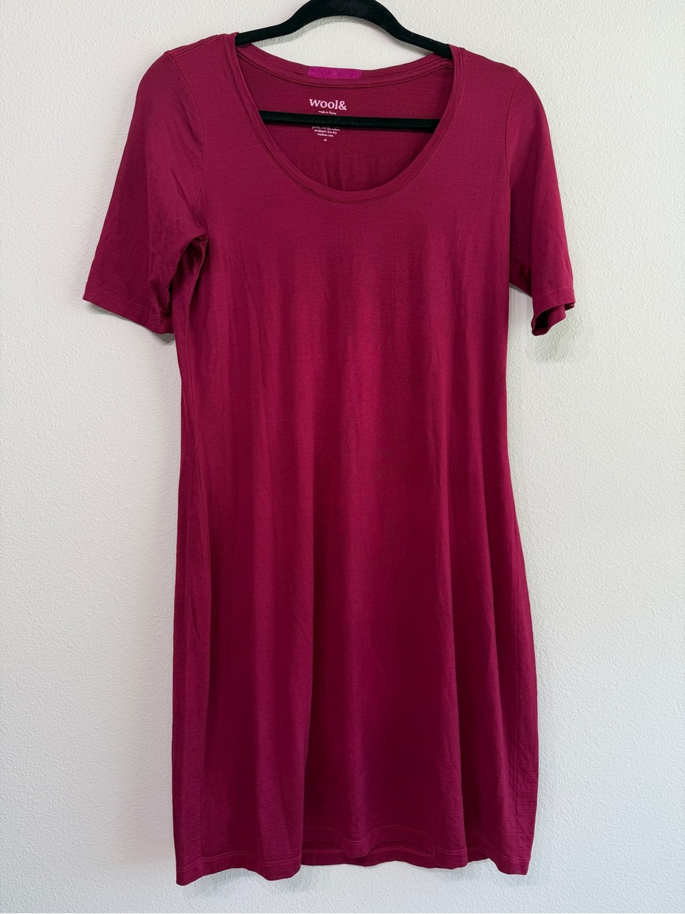 Wool& Chloe Fitted Dress Size Medium Merino Wool Blend Classic Body Con Basic